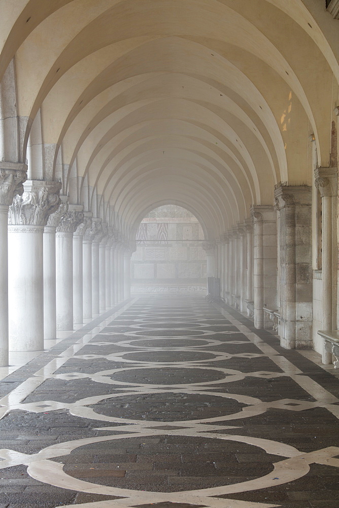 Misty view of pillars, Doge's Palace, St. Mark's Square, Venice, UNESCO World Heritage Site, Veneto, Italy, Europe