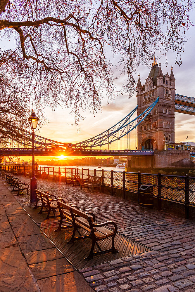 Sunrise view of Tower Bridge from Tower Wharf, Tower of London, London, England, United Kingdom, Europe