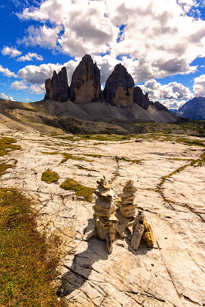 Three peaks of Lavaredo, Natural Park of the Three Peaks of Lavaredo, Bolzano Province, Trentino-Alto Adige, Italy, Europe