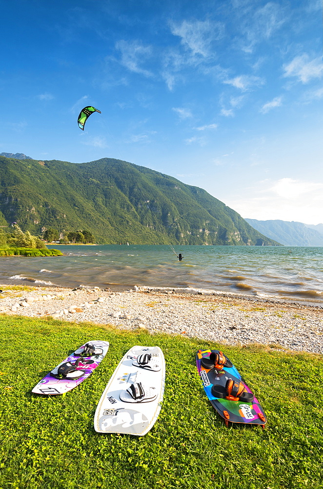 Kitesurfing on Lake Idro, Valle Sabbia, Brescia province, Lombardy, Italy, Europe