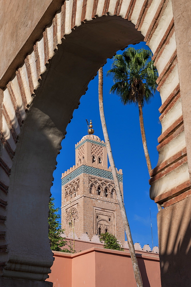 Koutoubia Mosque framed in archway, UNESCO World Heritage Site, Marrakech (Marrakesh), Morocco, North Africa, Africa