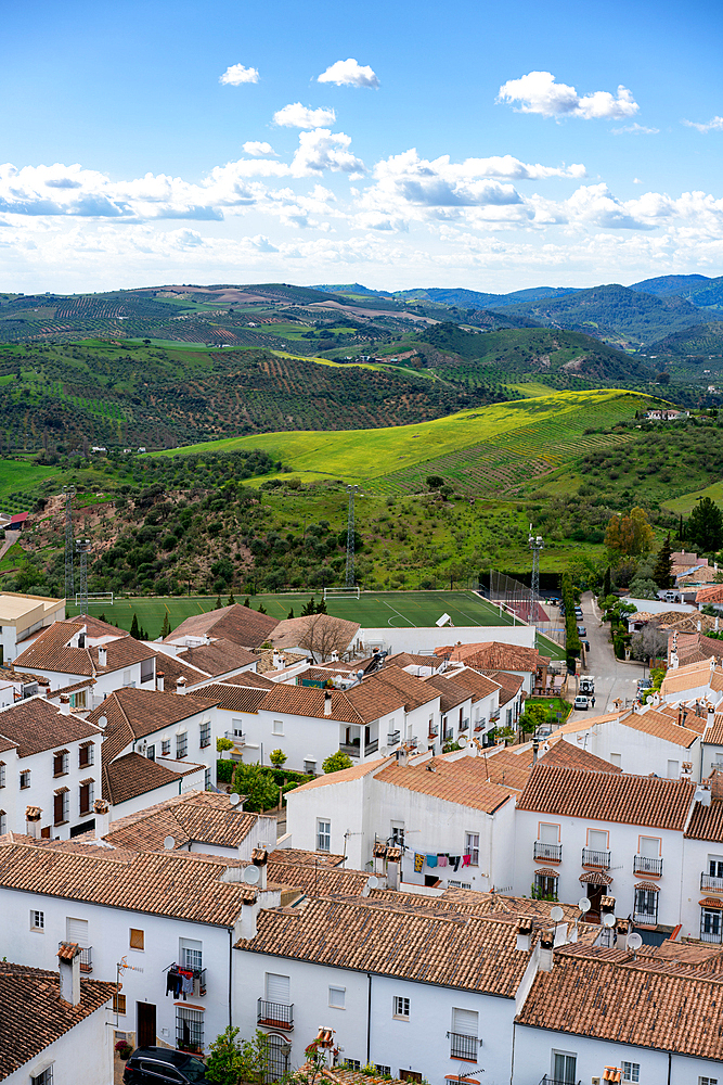 Traditional white houses of Zahara de la Sierra in Pueblos Blancos region, Andalusia, Spain, Europe