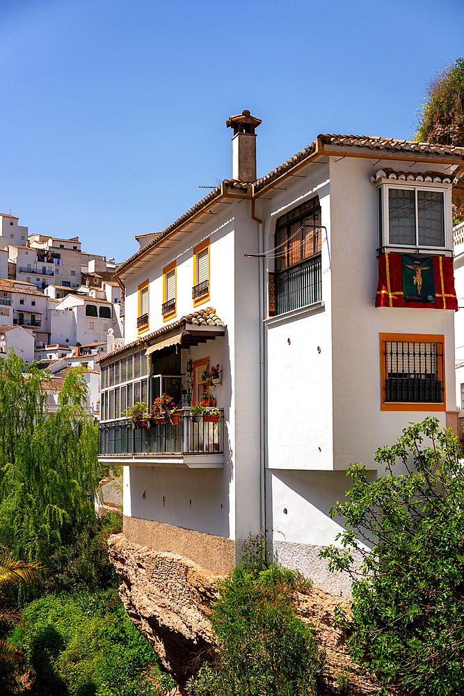 Street with white houses in Setenil de las Bodegas, Pueblos Blancos region, Andalusia, Spain, Europe