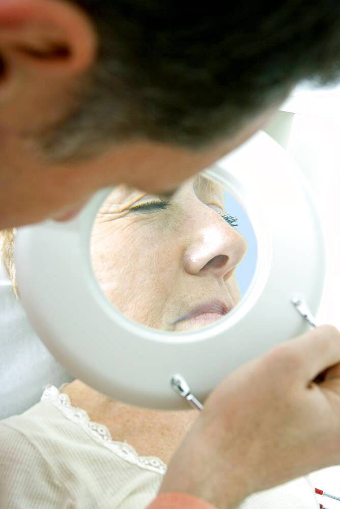 Dermatology, symptomatology elde