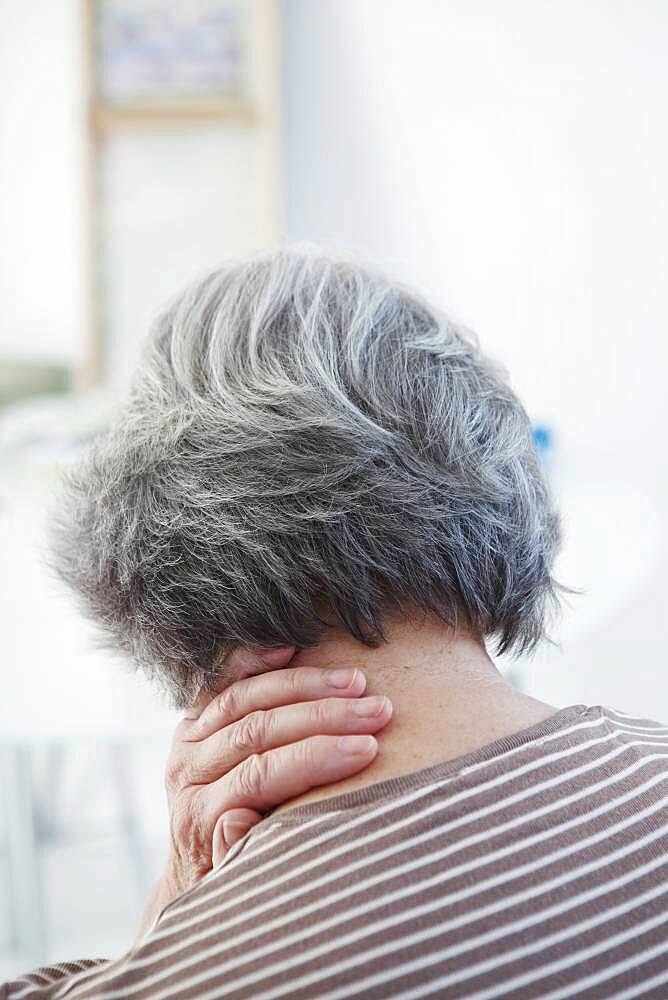 Cervicalgia in an elderly person