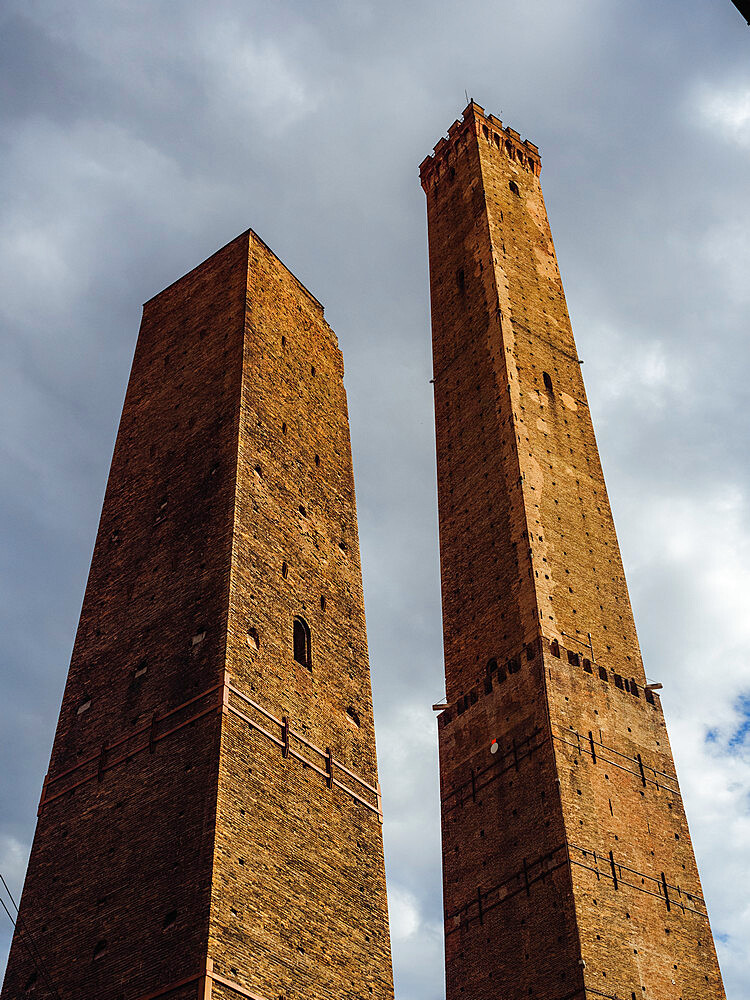 The Two Towers at sunset, Bologna, Emilia Romagna, Italy, Europe