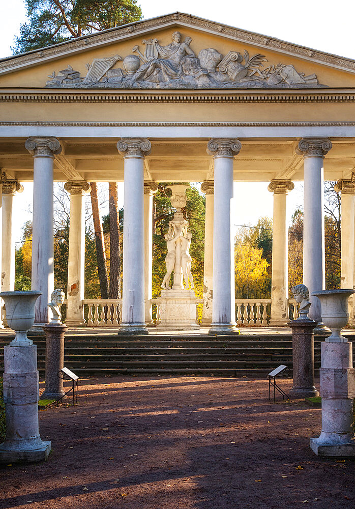 Three Graces Pavilion in the Private garden, Pavlovsk Palace, Pavlovsk, near St. Petersburg, Russia, Europe