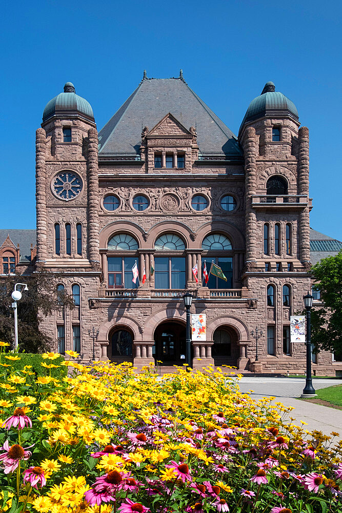 Queen's Park Legislative Assembly of Ontario Building in summer, Queens Park, Toronto, Ontario, Canada, North America