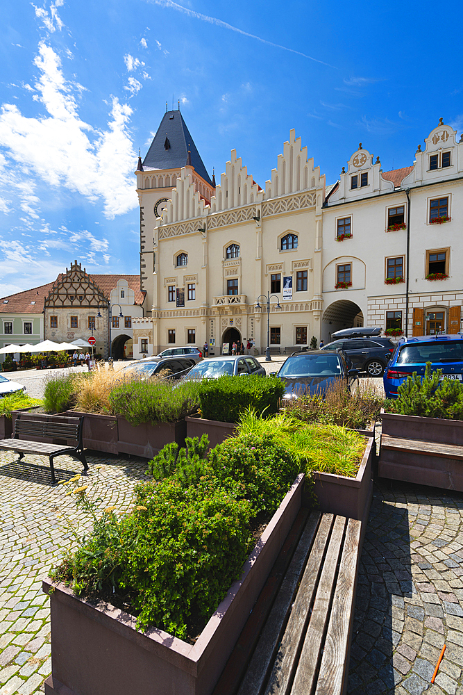 Town Hall with Tower at Zizkovo namesti, Tabor, Czech Republic (Czechia), Europe