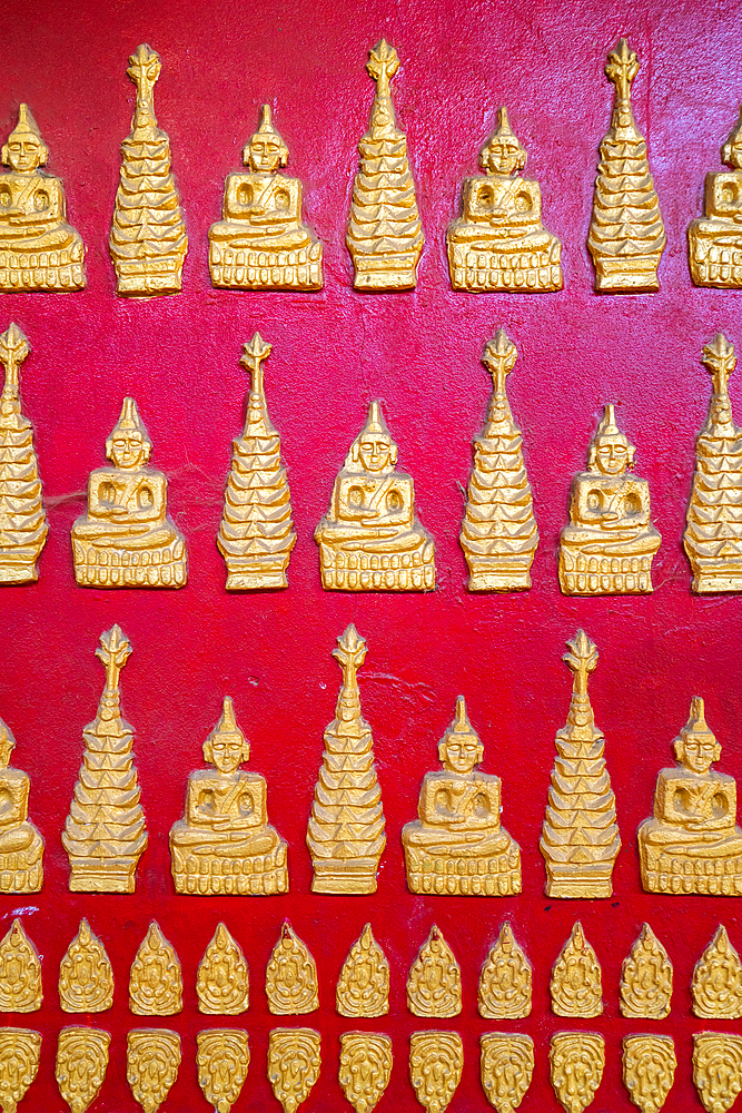 Buddha statues at Ko Yin Lay Monastery, near Kengtung, Shan State, Myanmar (Burma), Asia