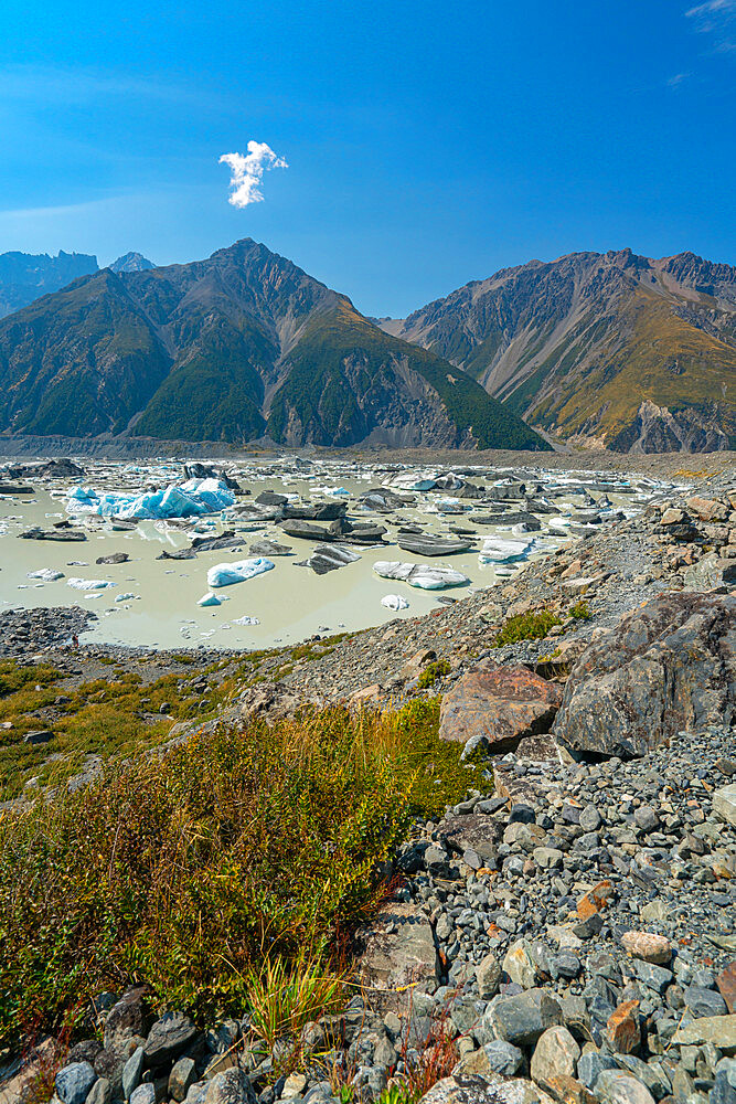 Tasman Lake, Aoraki/Mount Cook National Park, UNESCO World Heritage Site, Canterbury, South Island, New Zealand, Pacific