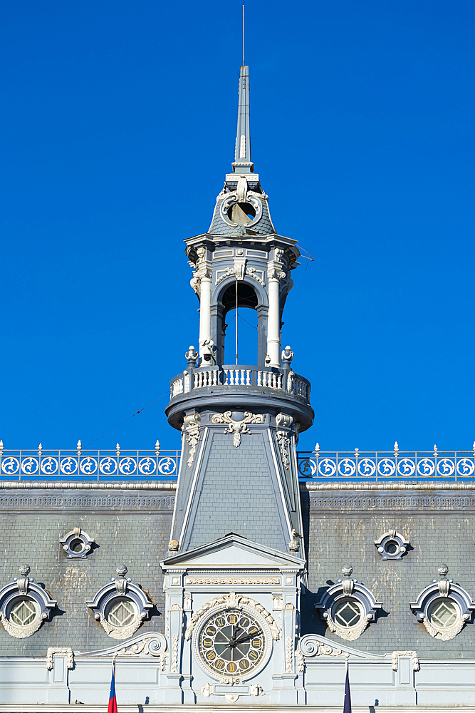 Detail of facade and tower of Edificio Armada de Chile at Plaza Sotomayor, UNESCO, Valparaiso, Valparaiso Province, Valparaiso Region, Chile, South America