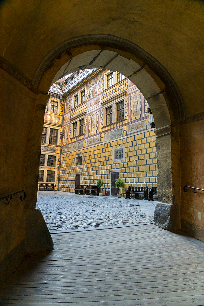 End of passage at Cesky Krumlov Castle and Chateau, UNESCO World Heritage Site, Cesky Krumlov, South Bohemian Region, Czech Republic (Czechia), Europe