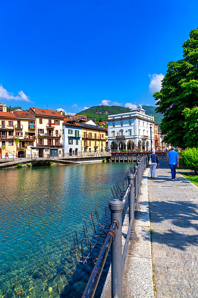 Promenade along the lake, Omegna, Lake Orta, Verbania district, Piedmont, Italian Lakes, Italy, Europe