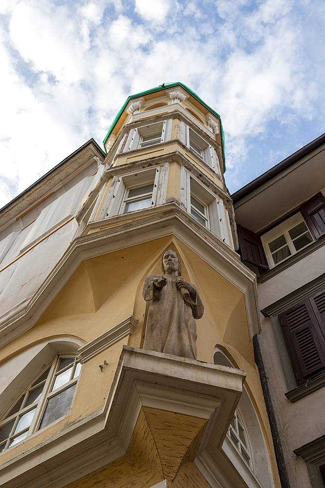 The old town of Bolzano (Bozen), Bozen district, Sudtirol (South Tyrol), Italy, Europe