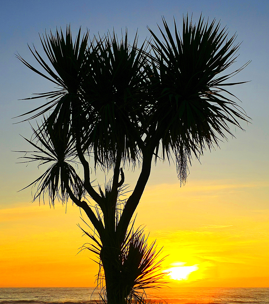 Sunset, Hokitika, South Island, New Zealand