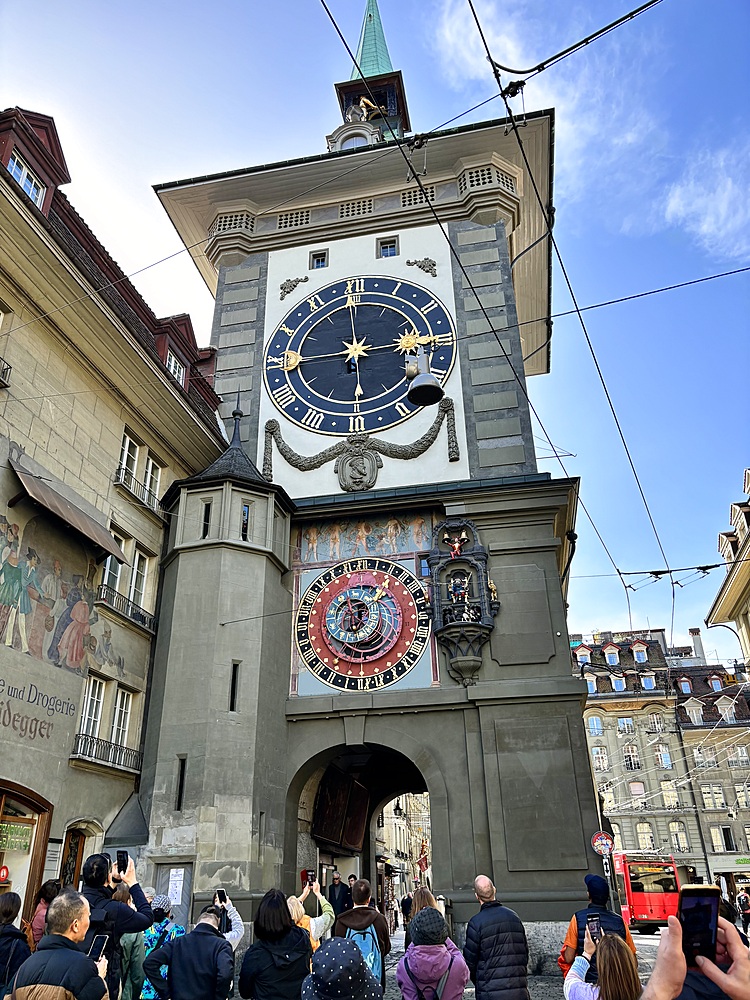 View of the Zytglogge (time bell), a medieval tower in Bern, Switzerland, constructed in the early 13th century. It has functioned as a guard tower, prison, clock tower, and civic memorial, playing a central role in the city's urban life.