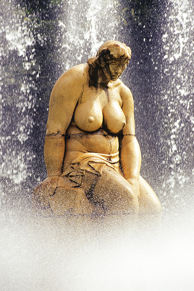 Statue of a woman in the Garcia Sanabria Park, Santa-Cruz, Tenerife, Canary Islands, Spain, Atlantic Ocean, Europe