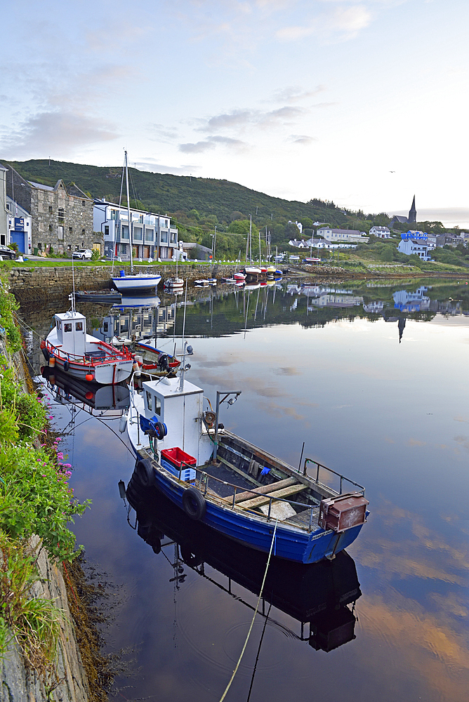 Clifden's harbour, Connemara, County Galway, Connacht, Republic of Ireland