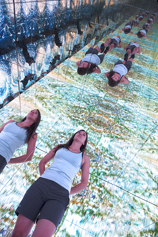 'Room of Mirrors', LUMEN, Museum of Moutain Photography (Architects: Gerahard Mahlknecht, Stephano D'Elia, EM2 Architekten & Gio Forma), Kronplatz , summit of the Dolomites, near Brunico (Bruneck), region of Trentino-Alto Adige, South Tyrol, Italy