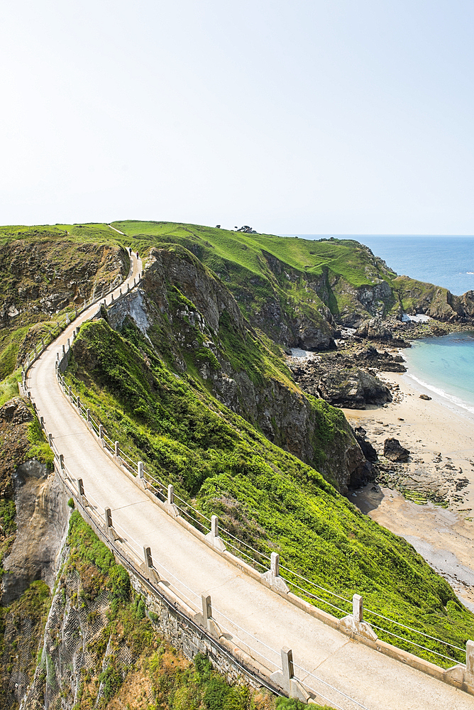 La Coupée, the narrow isthmus which links Greater and Little Sark, Sark island, Channel Islands, Bailiwick of Guernsey, United Kingdom