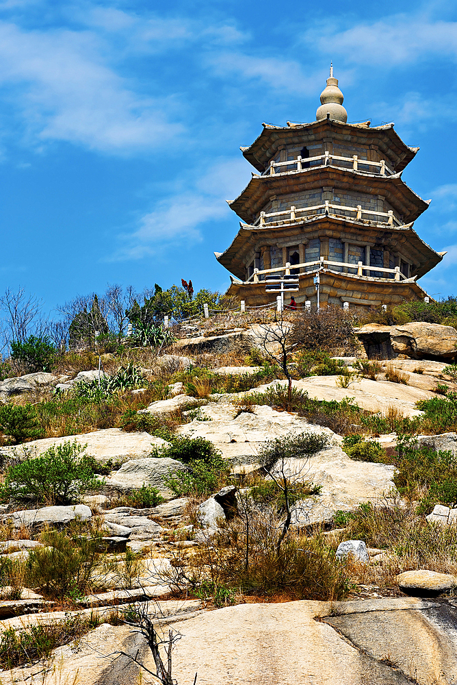 Wanshou Pagoda at Baogai Shan, Shishi City, Fujian, China