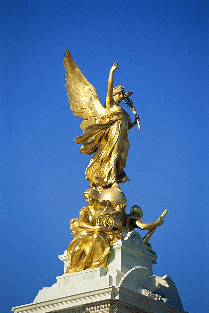 The Victoria Monument, London, England, United Kingdom, Europe