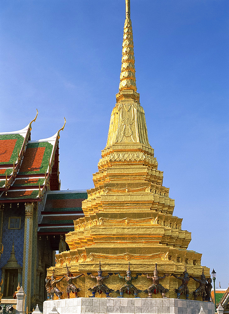 A gold covered chedi in the Grand Palace in Bangkok, Thailand, Southeast Asia, Asia