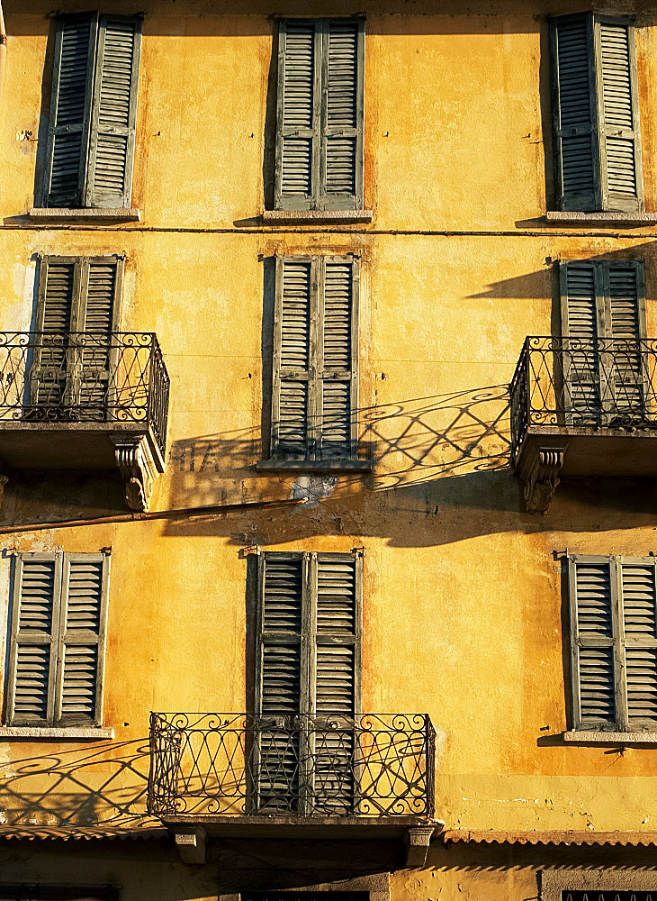 Old buildings, Bolvedro, Lake Como, Lombardy, Italy, Europe