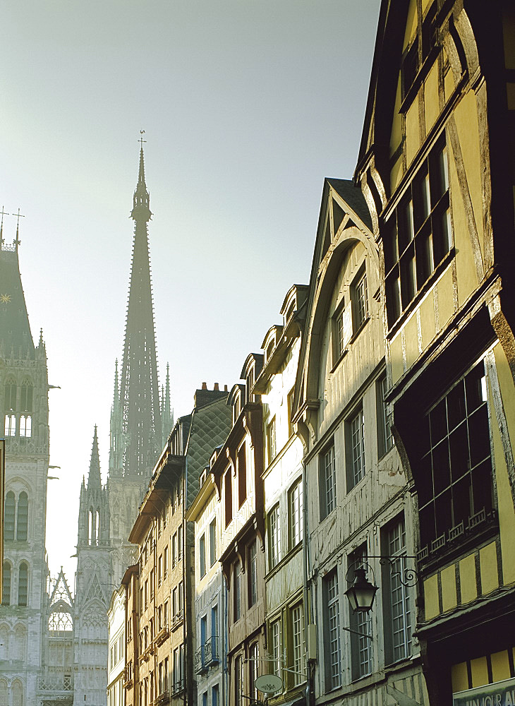 Timbered houses and the Cathedral, Rouen, Haute Normandie (Normandy), France