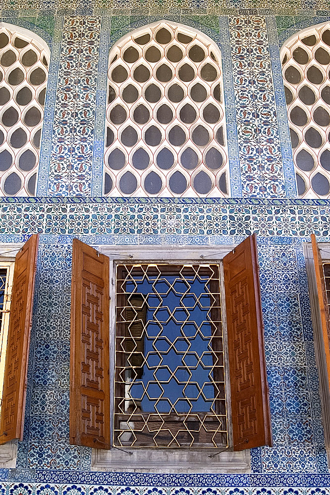 A tiled wall inside the Harem at the Topkapi Palace, Istanbul, Turkey, Europe