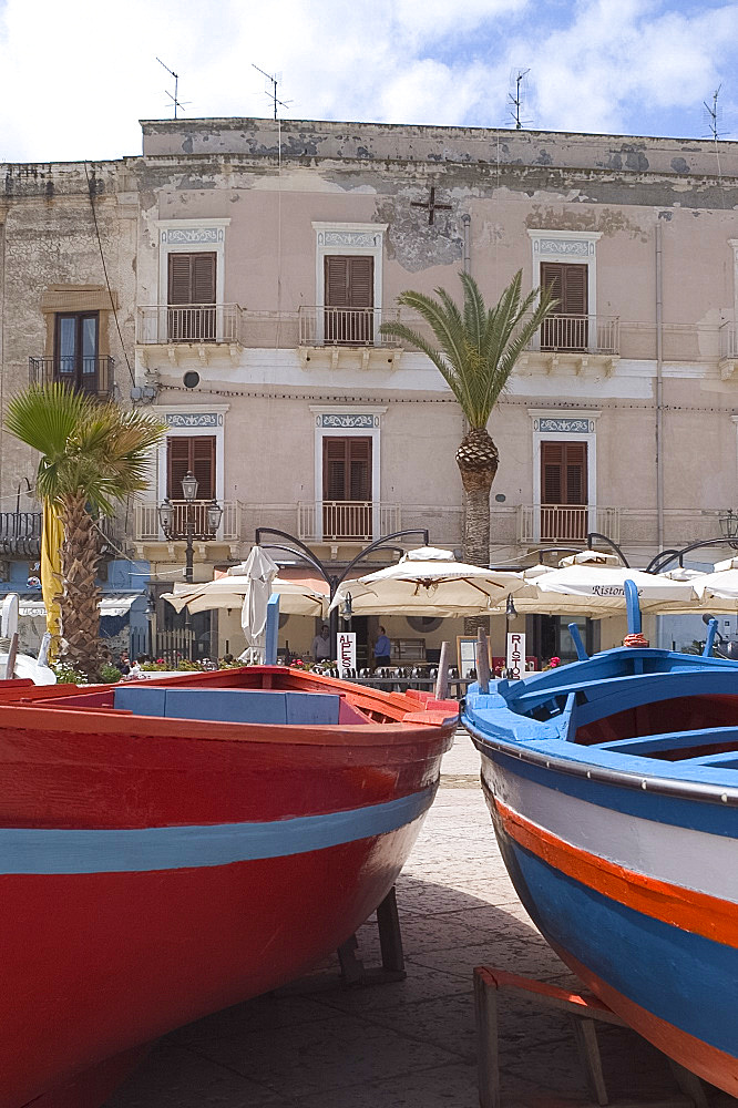 Fishing boats, Lipari Town, Lipari Island, Aeolian Islands (Eolian Islands), Italy, Mediterranean, Europe