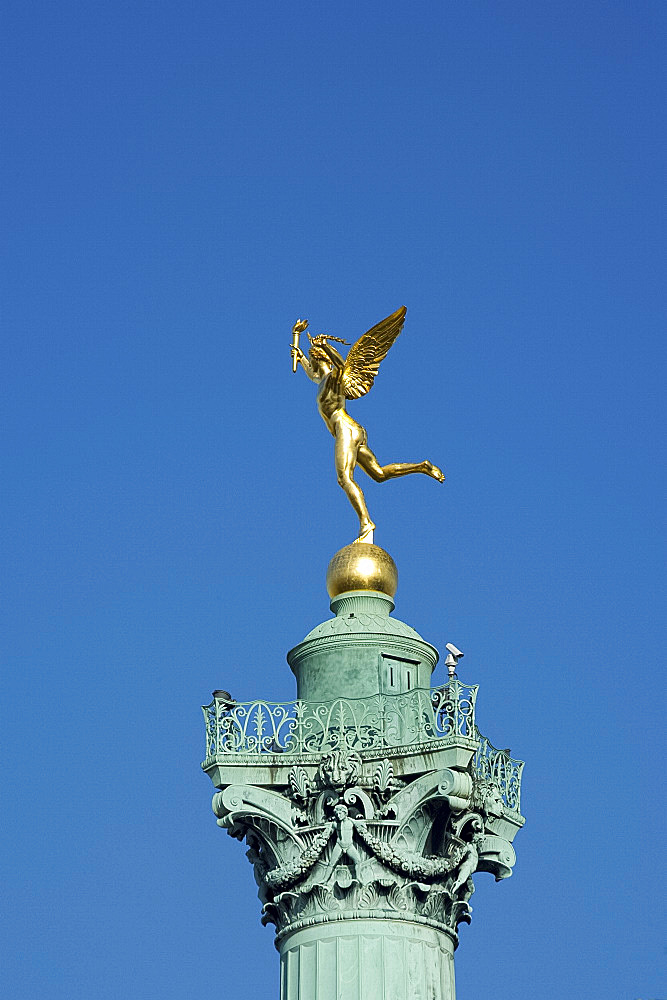 The Genius of Liberty statue on top of the Colon de Juillet in the Place de la Bastille, Paris, France, Europe