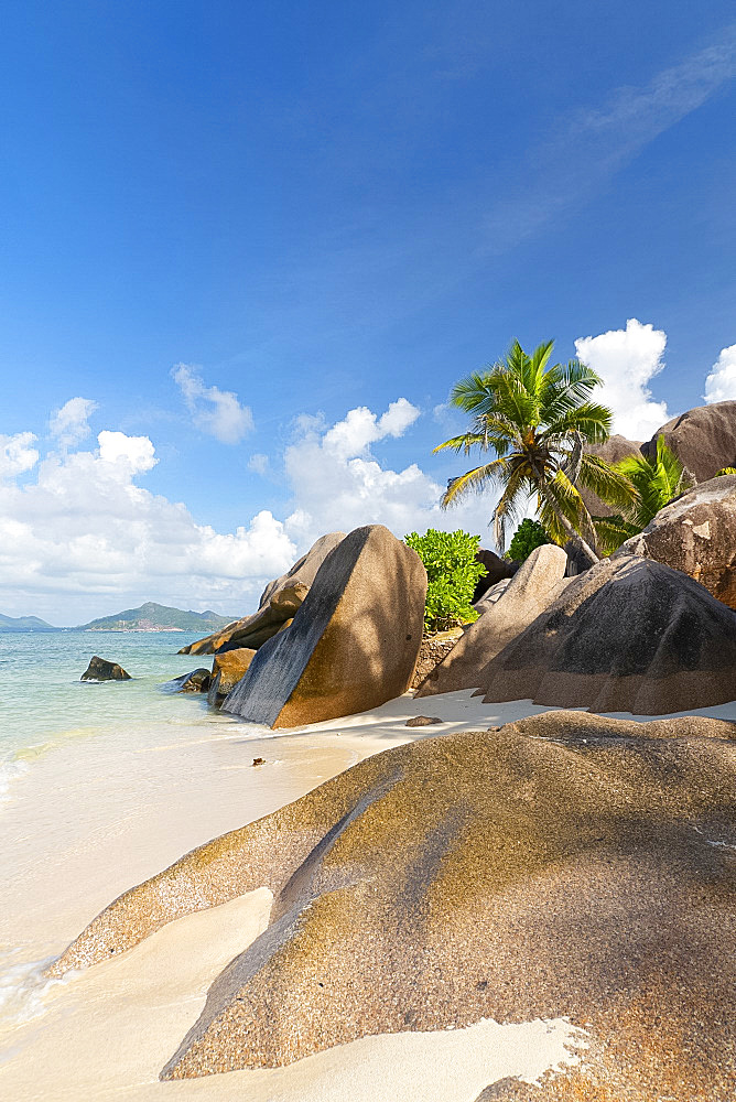 Distinctive limestone rock formations on Anse Source d'Argent, La Digue, Seychelles, Indian Ocean, Africa