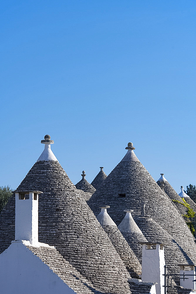 Conical dry stone roofs on traditioanl houses in Alberobello, UNESCO World Heritage Site, Bari Province, Puglia, Italy, Europe