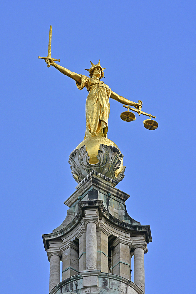 Statue of Justice, Old Bailey, Central Criminal Court, London, England, United Kingdom, Europe