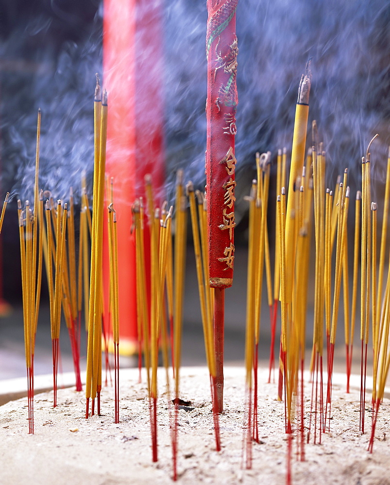 Incense sticks burning, Thien Hau pagoda, Chinese Buddhist temple, Ho Chi Minh City (Saigon), Vietnam, Indochina, Southeast Asia, Asia