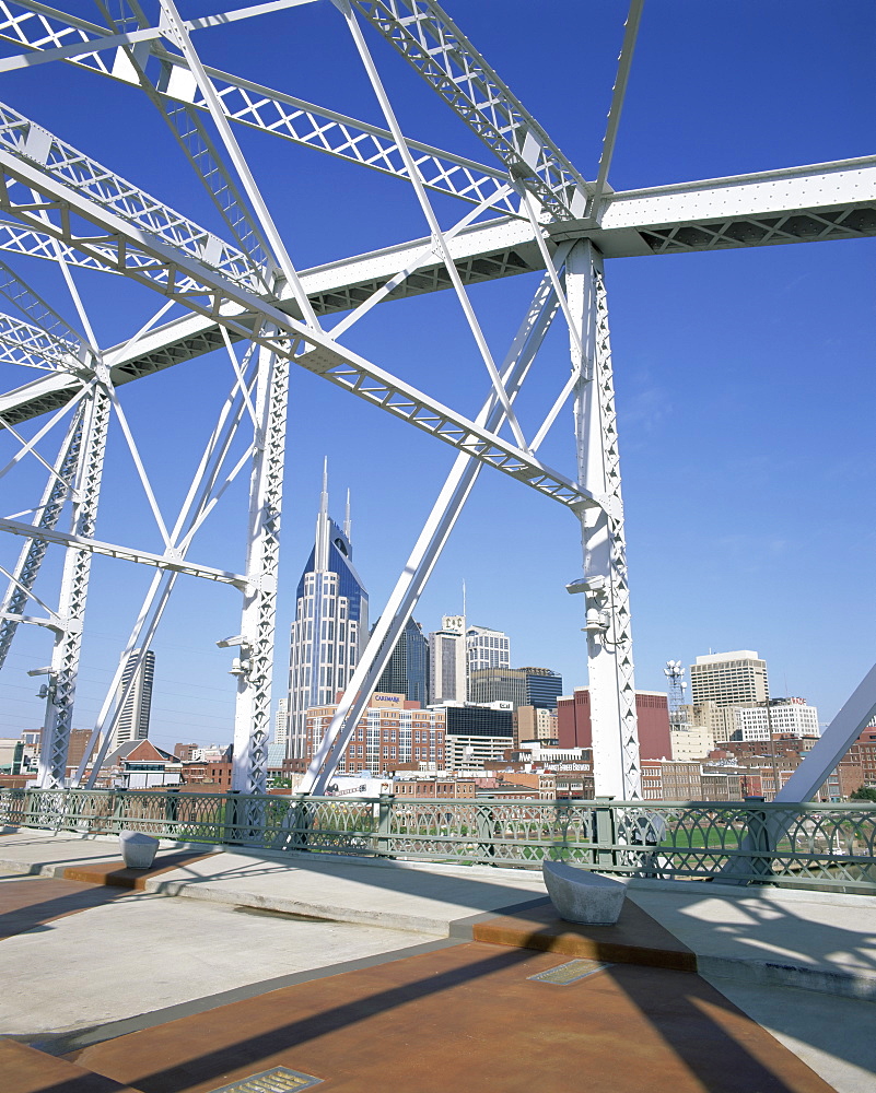 City skyline and new pedestrian bridge, Nashville, Tennessee, United States of America, North America