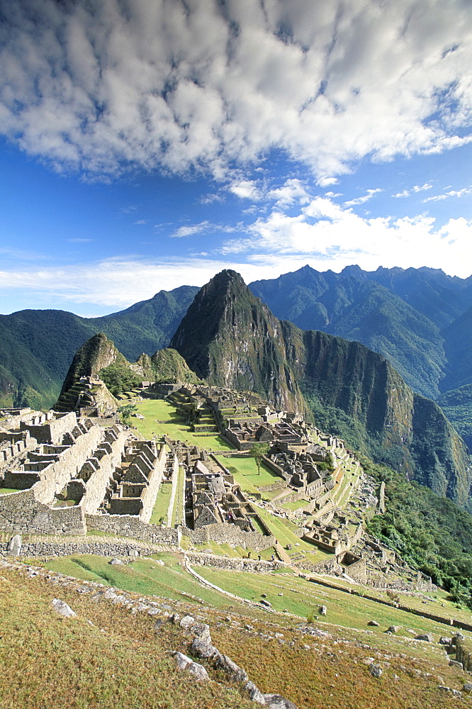 Inca ruins in morning light, Machu Picchu, UNESCO World Heritage Site, Urubamba province, Peru, South America