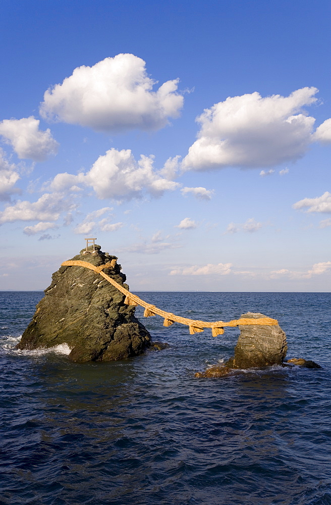 Meoto-Iwa (Wedded Rocks), two rocks considered to be male and female, joined in matrimony by shimenawa (sacred ropes), renewed in a special festival each year, Futami, Ise-Shima, Central Honshu (Chubu), Japan, Asia