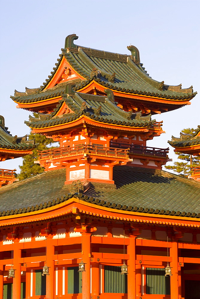 Impressive shrine complex built in 1895 to commemorate the 1100th anniversary of the founding of Kyoto, Heian-Jingu (Shrine), Kyoto City, Kansai Region, Honshu, Japan, Asia