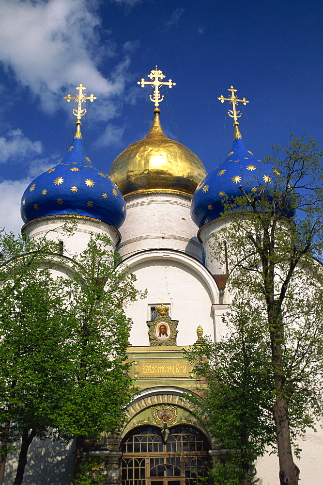 Close-up of Trinity-St. Sergius church, Sergiev Posad, UNESCO World Heritage Site, Russia, Europe