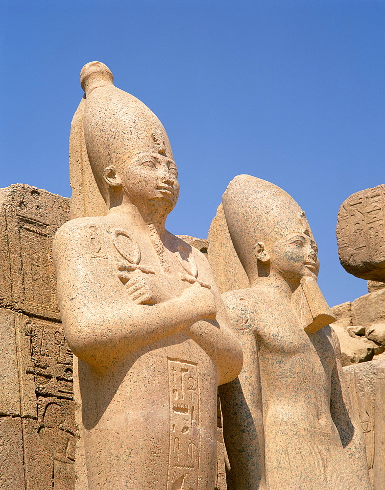 Statue of Middle Kingdom pharaoh, Temple of Amun, Karnak, World Heritage Site, Thebes, Egypt, North Africa, Africa