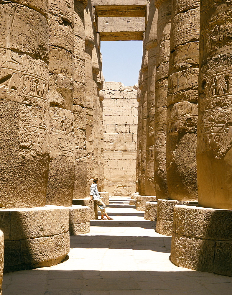 Towering stone pillars in the Great Hypostyle Hall, Karnak Temple, UNESCO World Heritage Site, Luxor, Egypt, North Africa, Africa