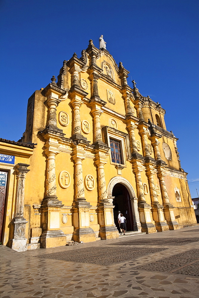 Iglesia De La Recoleccion, Leon, Nicaragua, Central America