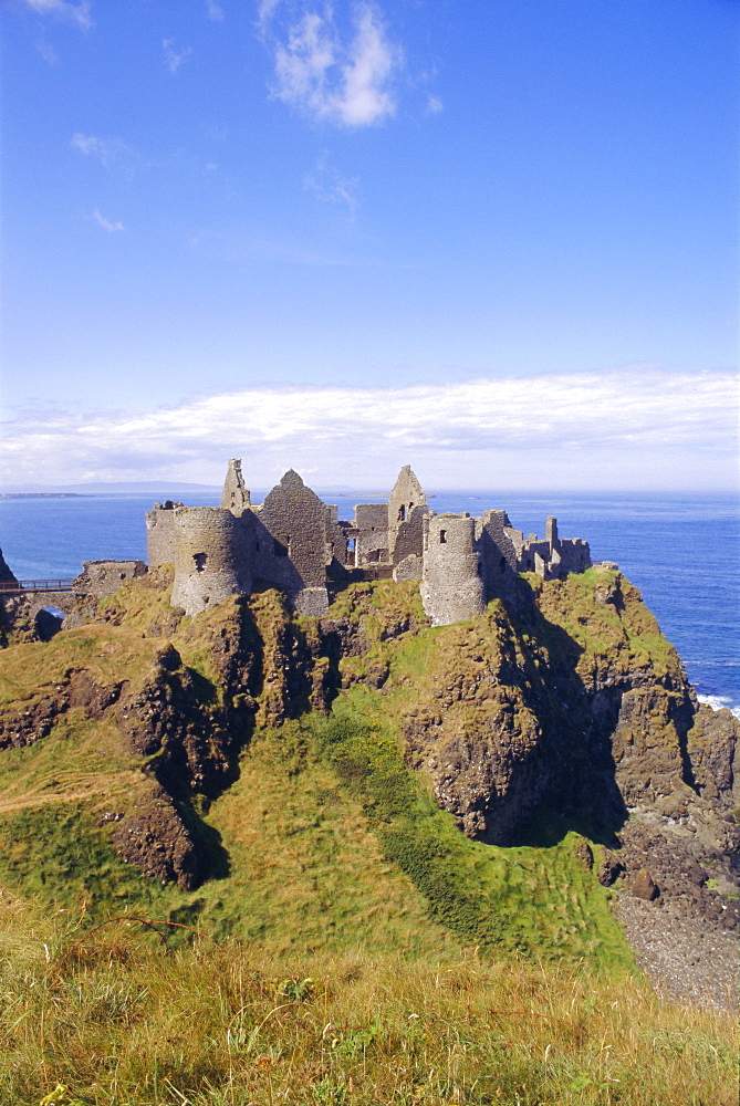 Dunluce Castle, County Antrim, Northern Ireland, UK, Europe