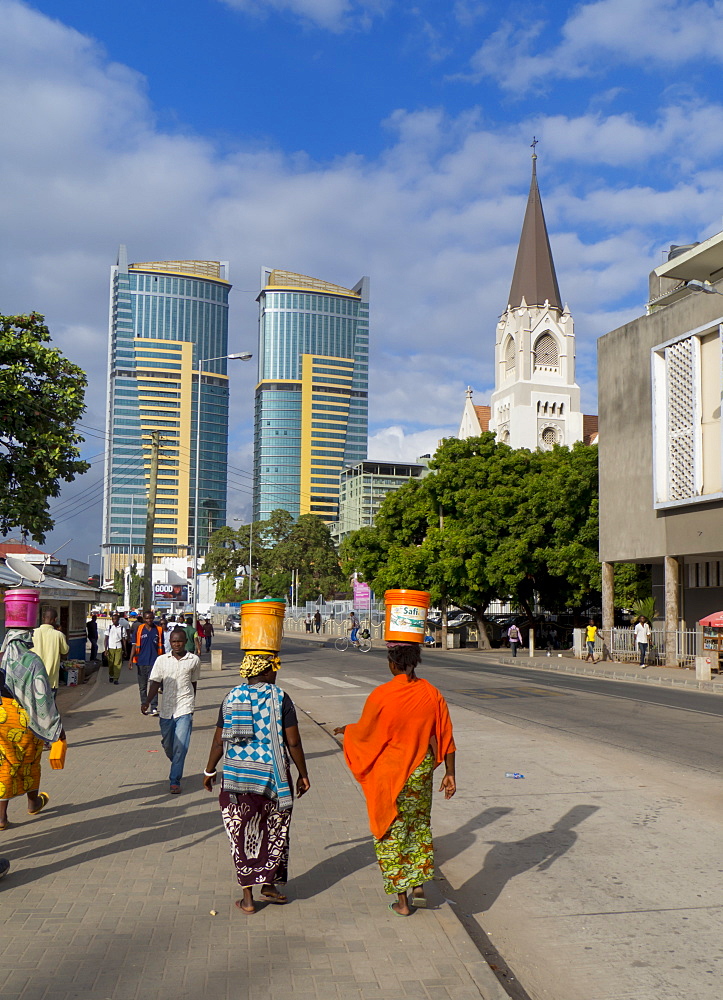 Waterfront road and St. Joseph's Cathedral, Dar es Salaam, Tanzania, East Africa, Africa