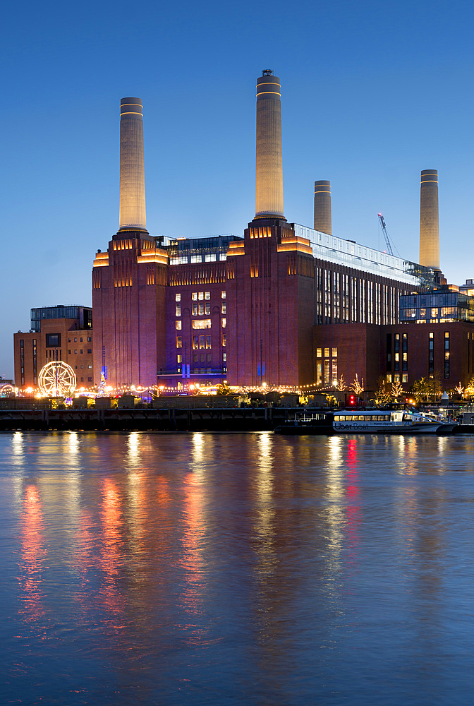 Battersea Bridge Power station dusk