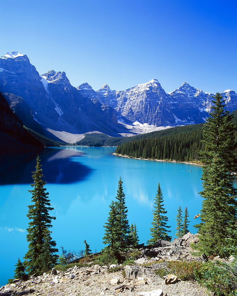 Lake Moraine, Valley of the Ten Peaks, Banff National Park, Alberta, Canada 