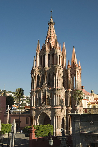 La Parroquia, church notable for its fantastic Neo-Gothic exterior, San Miguel de Allende (San Miguel), Guanajuato State, Mexico, North America